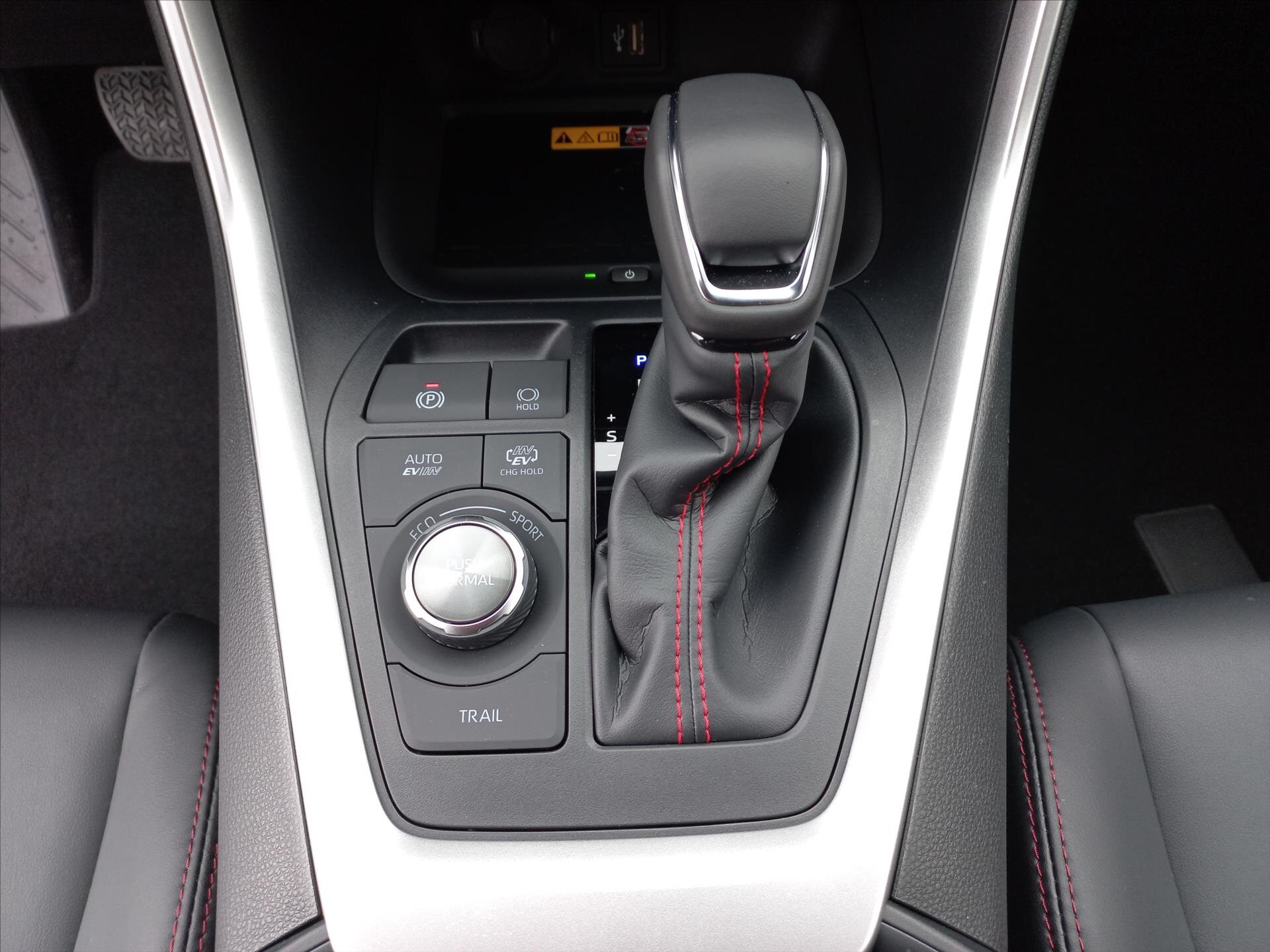 Toyota RAV4 SUV 2,5 l 136 kw