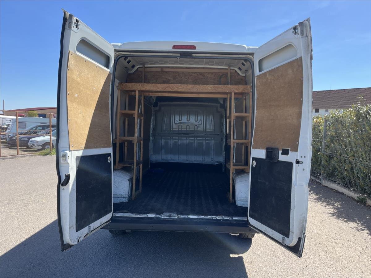 Peugeot Boxer Skříň 2,2 l 103 kw