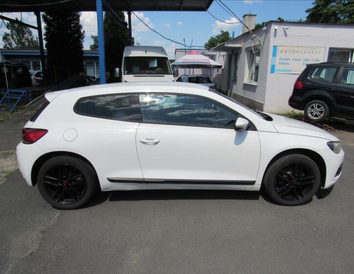 Volkswagen Scirocco 8