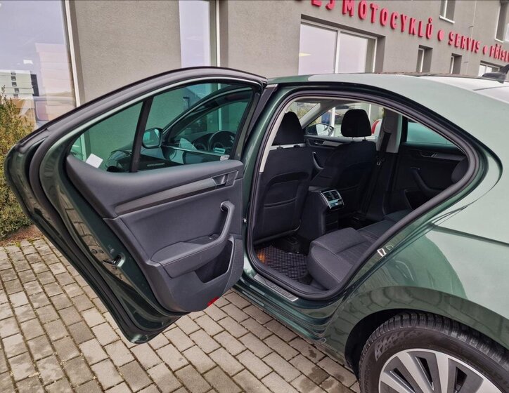 Škoda Superb Sedan 2,0 l 110 kw