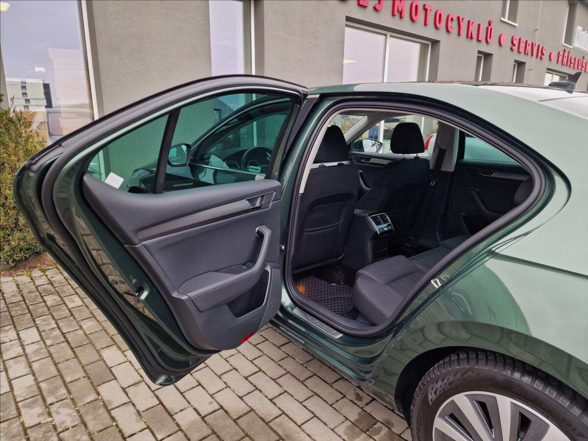 Škoda Superb Sedan 2,0 l 110 kw