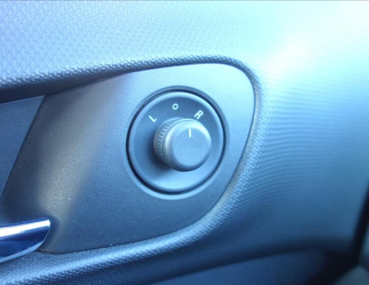 Opel Meriva MPV 1,4 l 74 kw