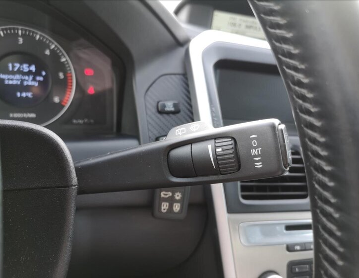 Volvo XC60 Kombi 2,4 l 136 kw