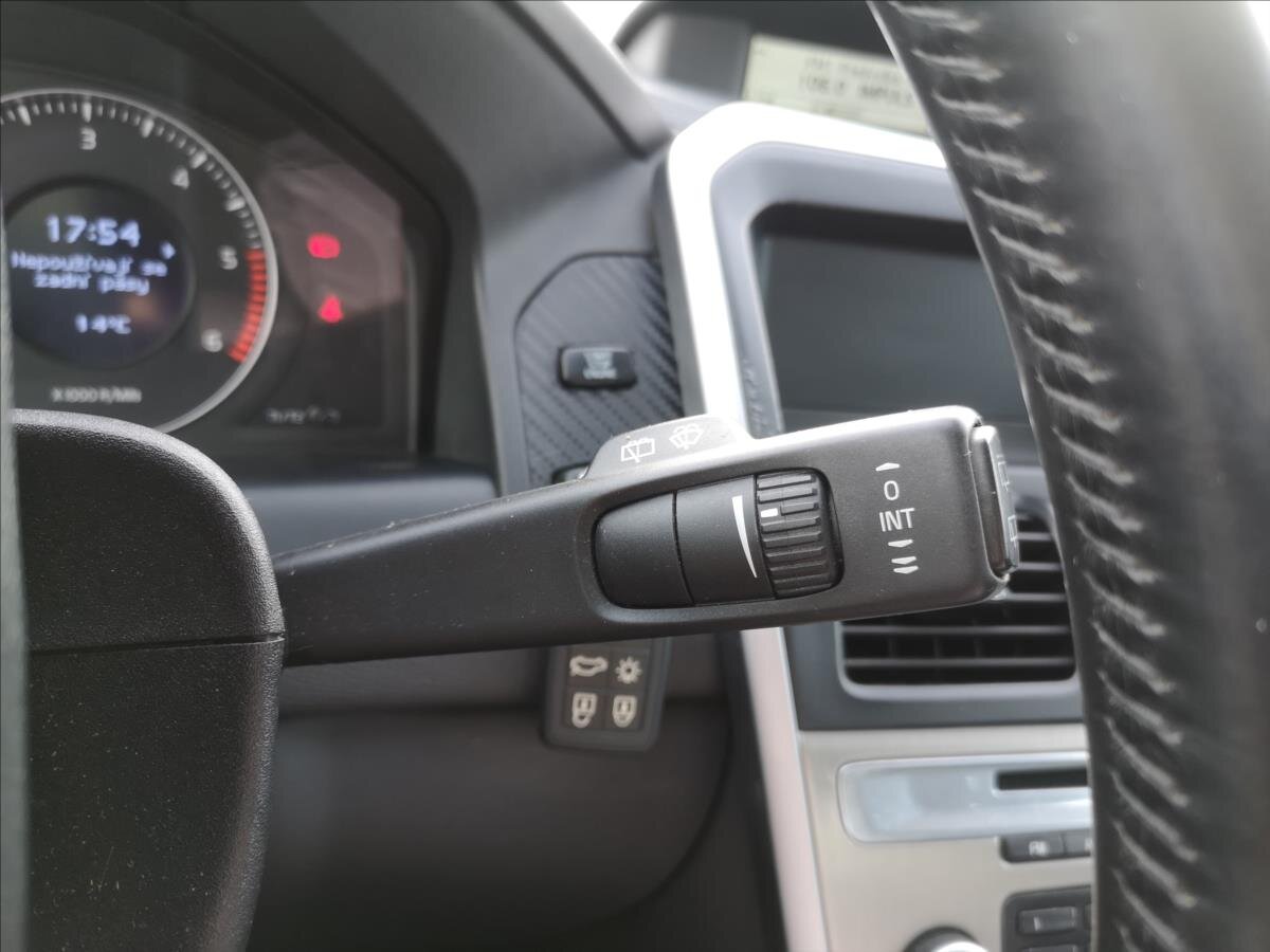 Volvo XC60 Kombi 2,4 l 136 kw