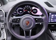 Porsche Cayenne 22