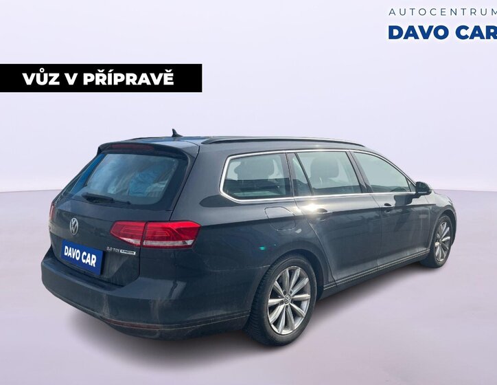 Volkswagen Passat Kombi 2,0 l 110 kw