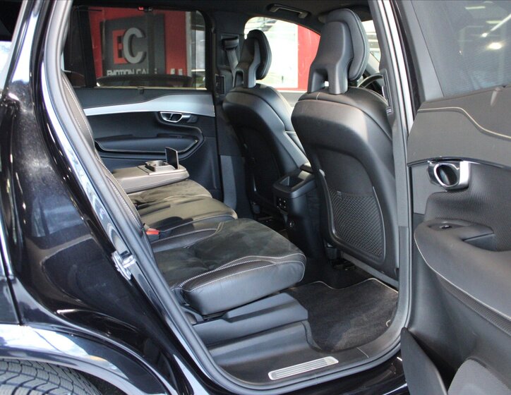 Volvo XC90 SUV / Terénní 2,0 l 173 kw