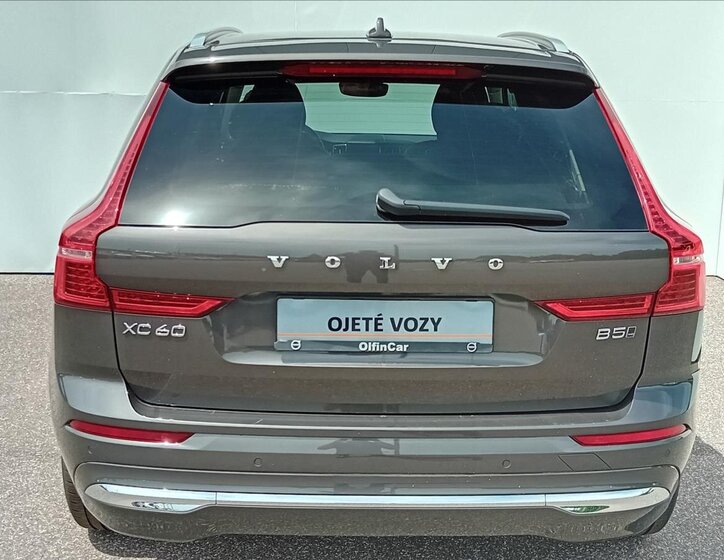 Volvo XC60 SUV / Terénní 2,0 l 173 kw