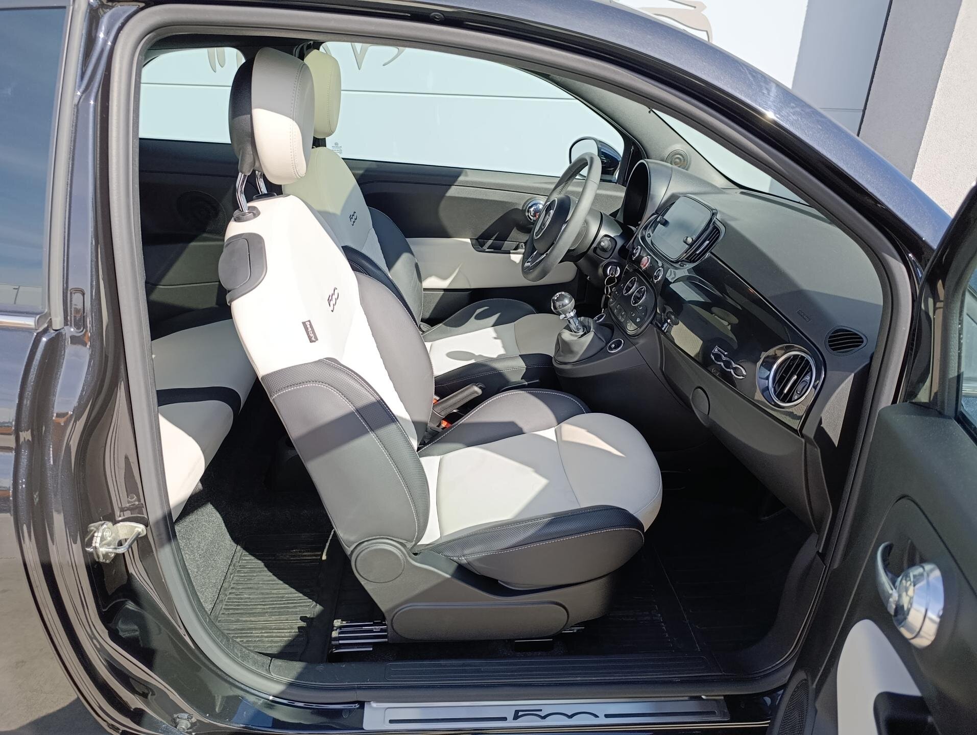 Fiat 500 Hatchback 999,0 52 kw