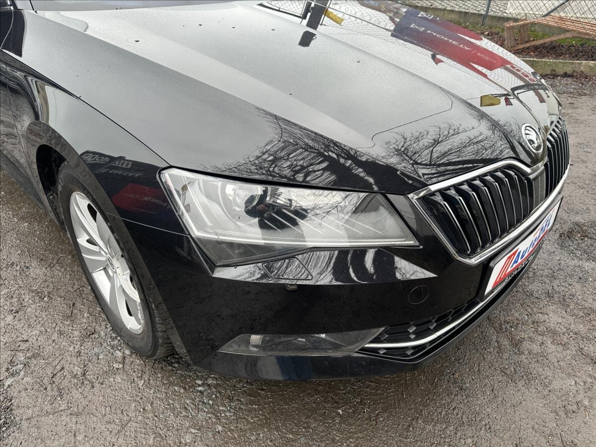 Škoda Superb Kombi 2,0 l 140 kw