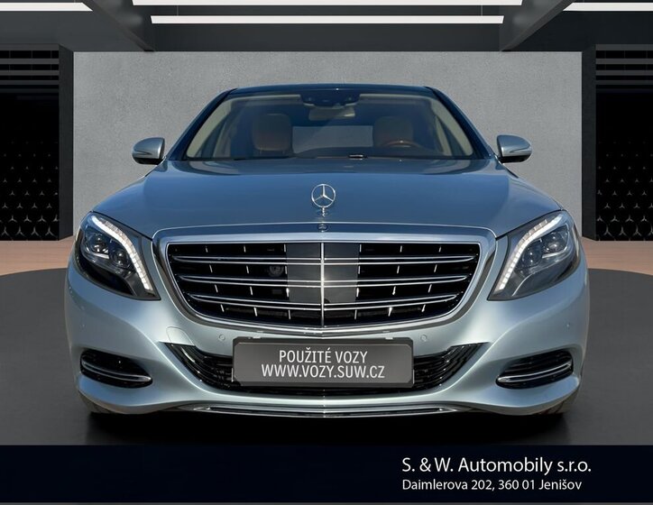 Mercedes-Benz Třídy S Sedan / Limuzína 6,0 l 390 kw