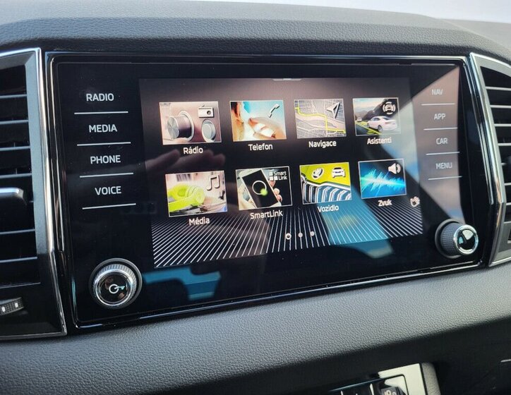 Škoda Karoq SUV / Terénní 1,5 l 110 kw