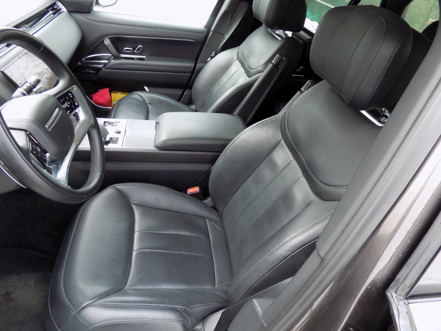 Land Rover Range Rover SUV 4,4 l 390 kw