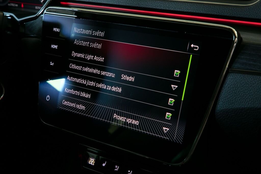 Škoda Superb Kombi 1,4 l 160 kw