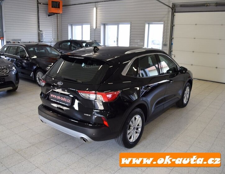 Ford Kuga SUV / Terénní 2,5 l 112 kw