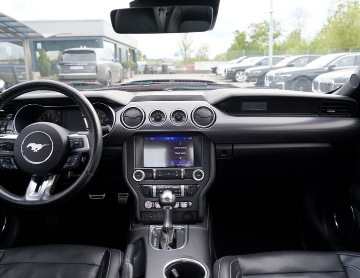 Ford Mustang Kupé 2,3 l 265 kw