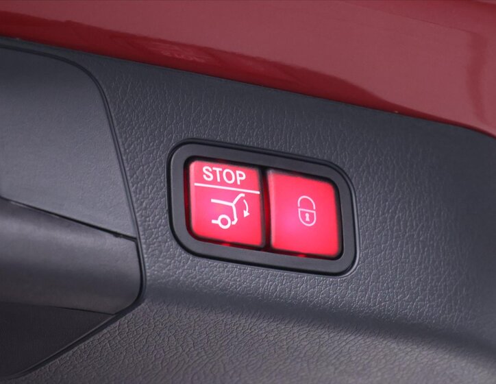 Mercedes-Benz GLB SUV / Terénní 2,0 l 110 kw