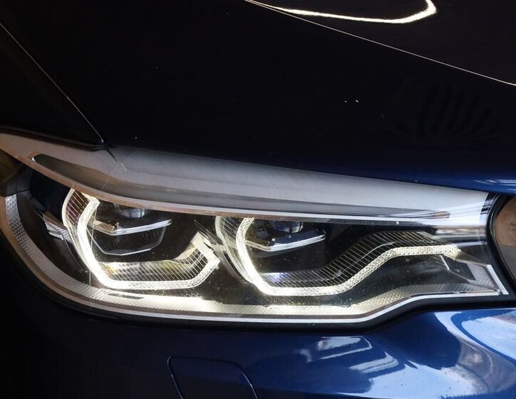 BMW Řada 5 Kombi 3,0 l 195 kw