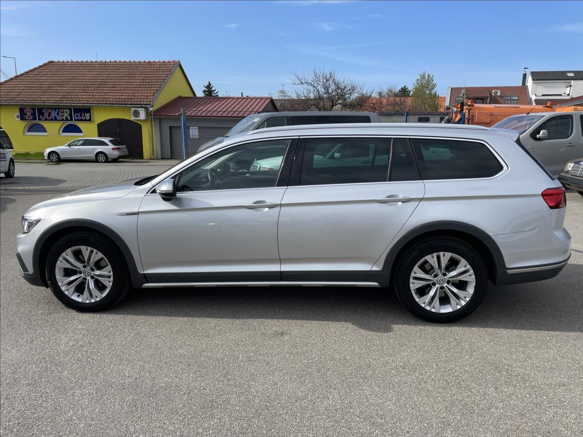 Volkswagen Passat Kombi 2,0 l 140 kw