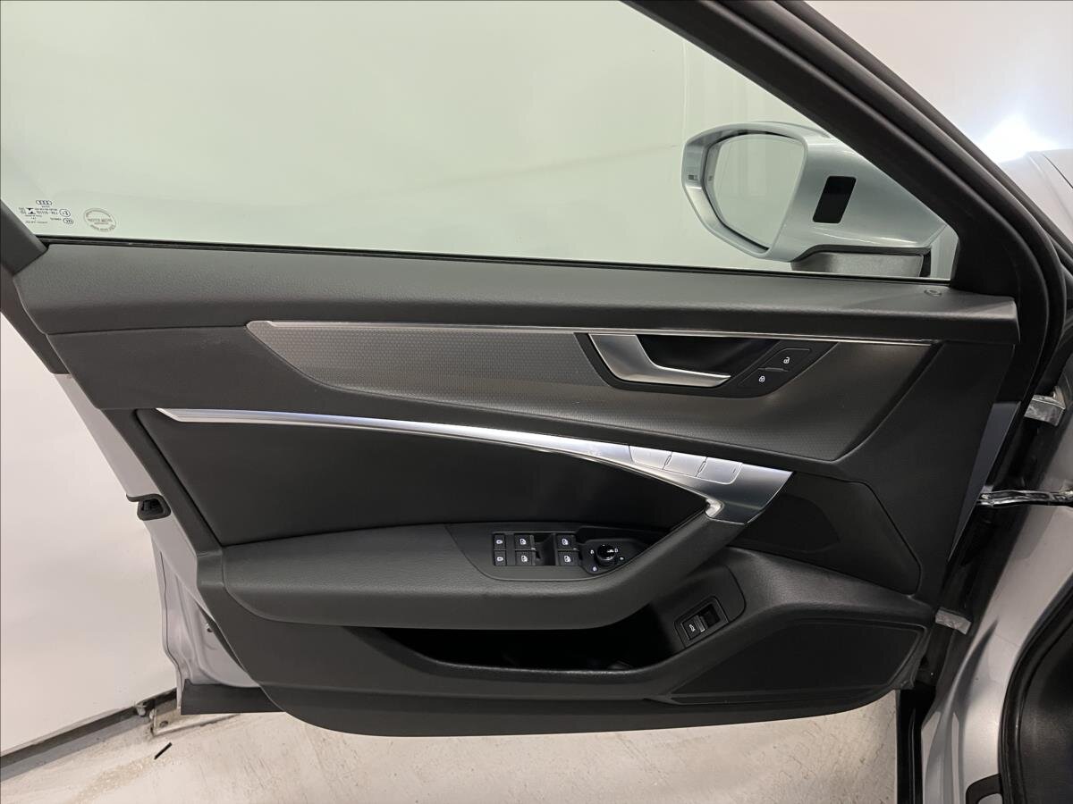 Audi A6 Allroad Kombi 3,0 l 210 kw