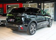 Peugeot 3008 SUV 1,6 l 165 kw