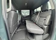 Chevrolet Silverado 25