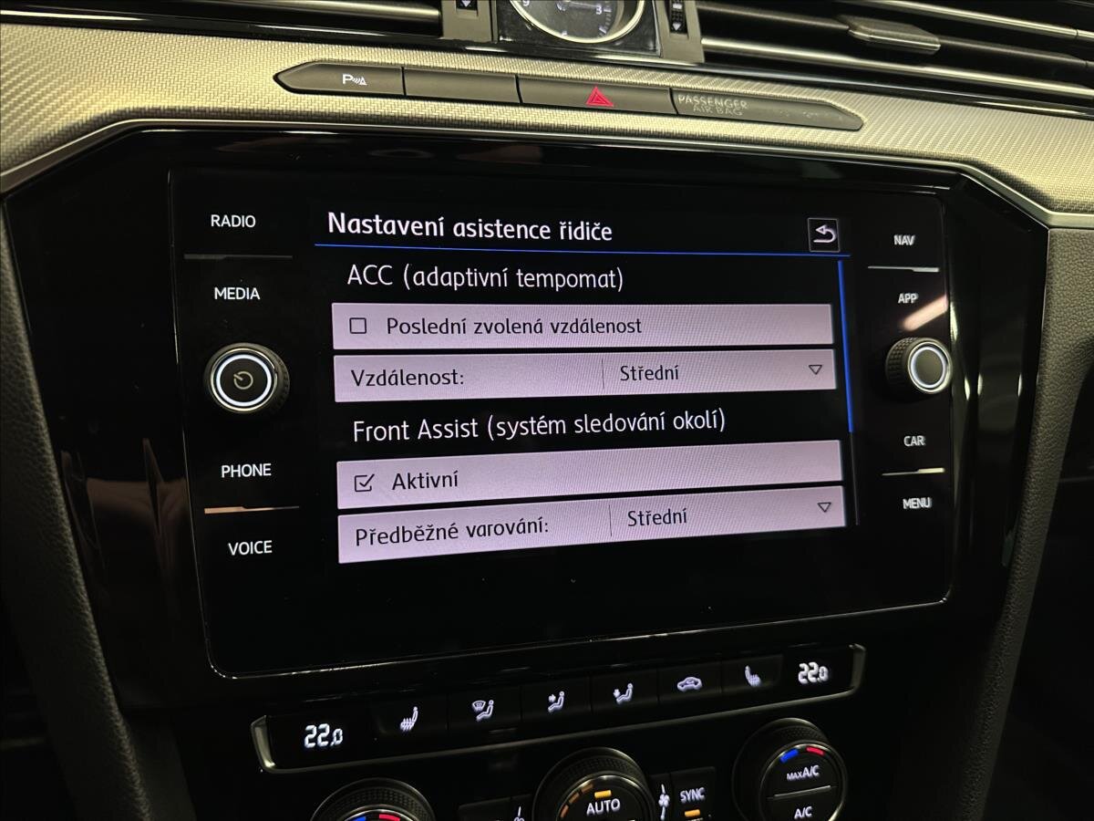 Volkswagen Passat Sedan / Limuzína 2,0 l 162 kw