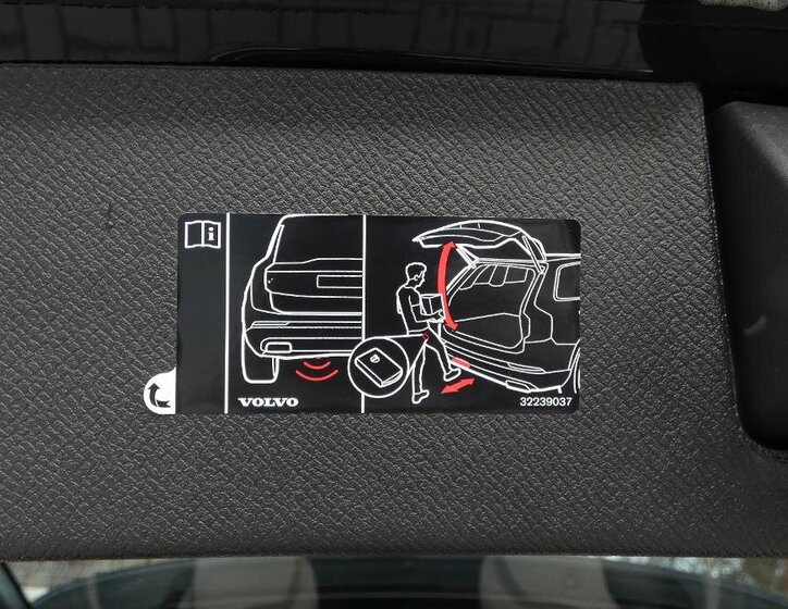 Volvo XC90 SUV / Terénní 2,0 l 173 kw