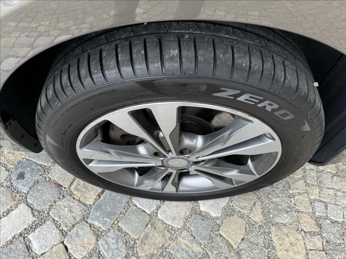 Mercedes-Benz Třídy V