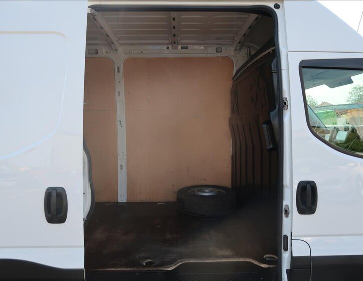 Iveco Daily Ostatní 2,3 l 115 kw