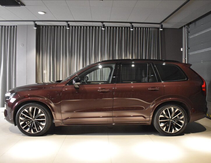 Volvo XC90 SUV 2,0 l 335 kw