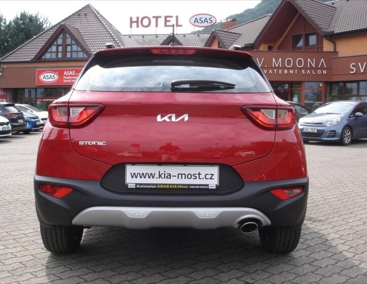 KIA Stonic 8