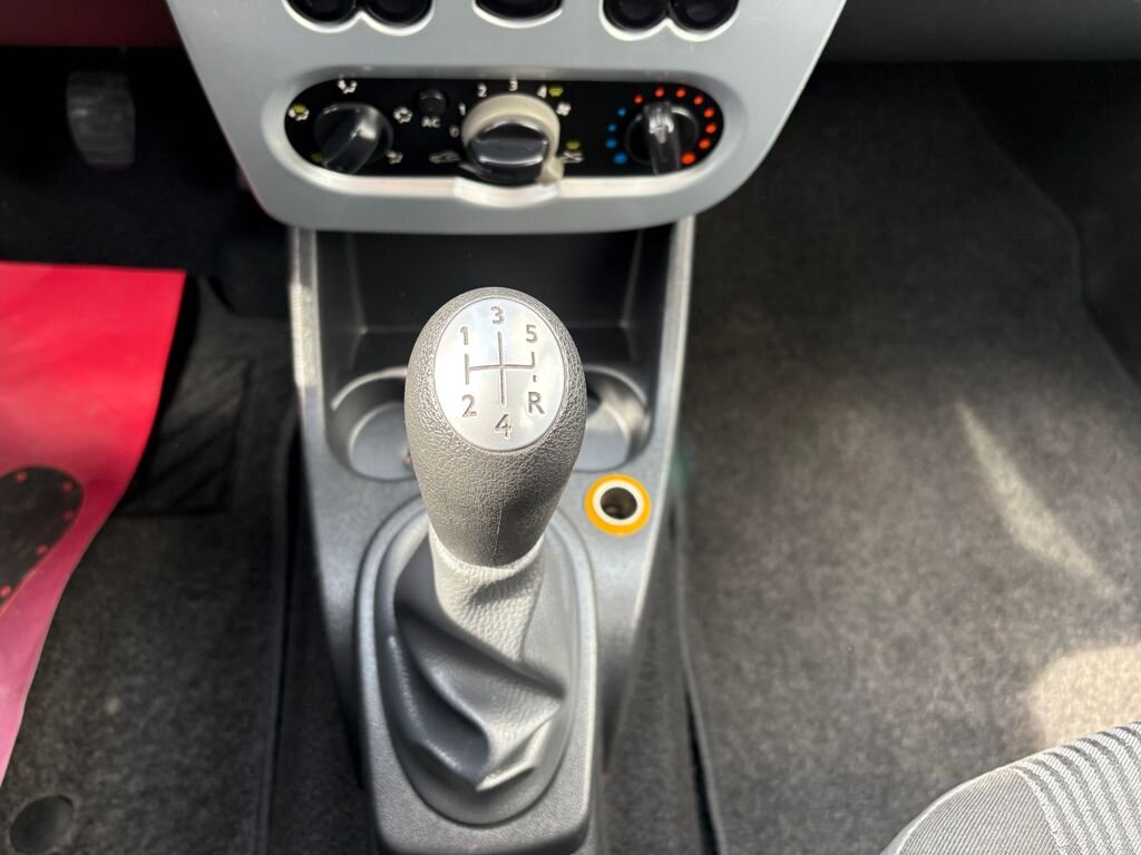 Dacia Sandero Hatchback 1,4 l 55 kw