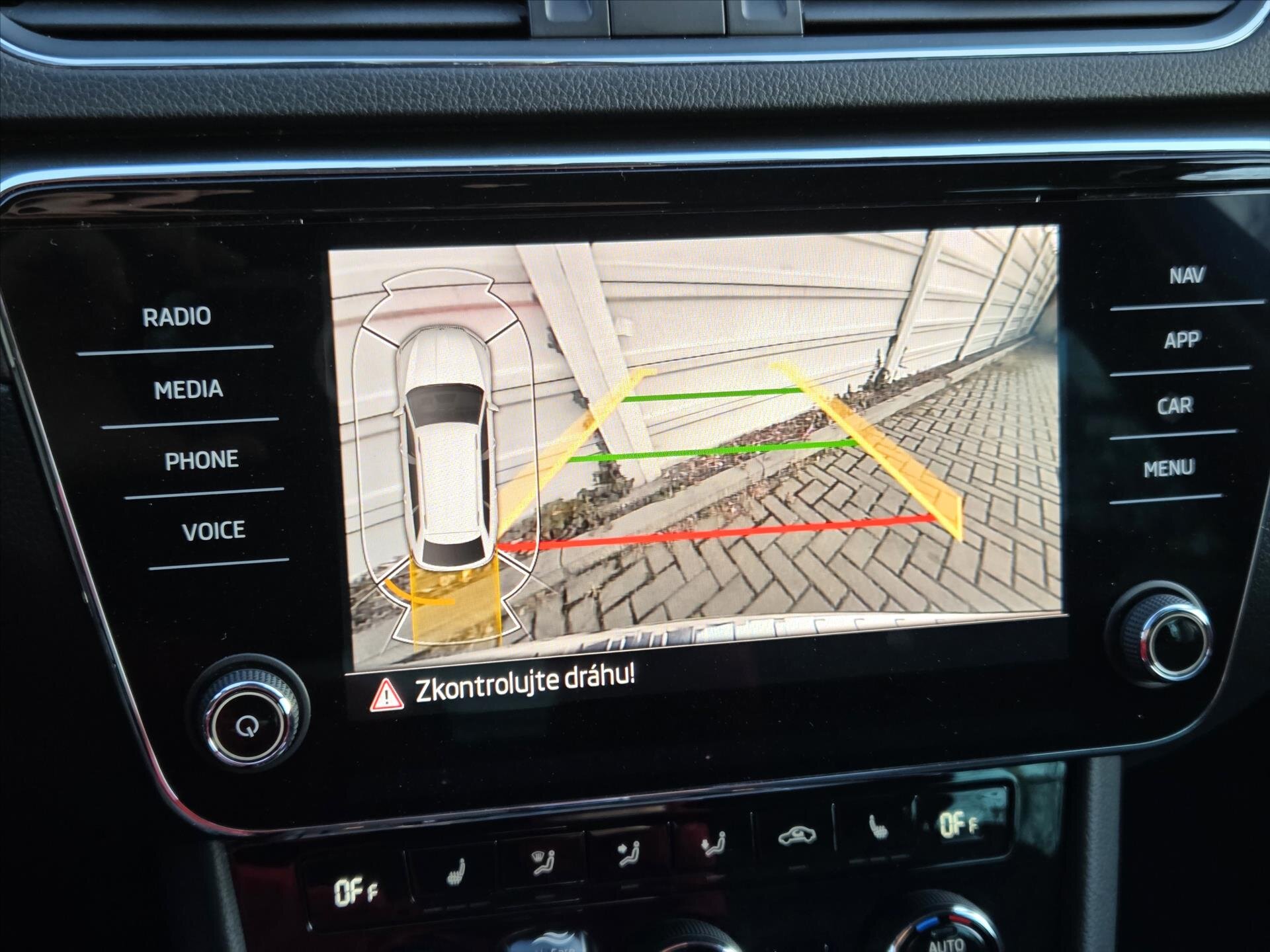 Škoda Superb Kombi 2,0 l 110 kw