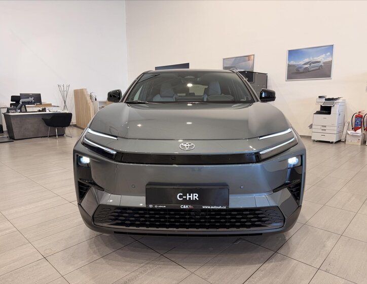 Toyota C-HR SUV / Terénní 0,0 252 kw