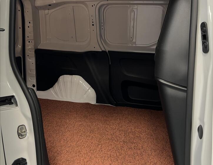 Toyota ProAce City 10