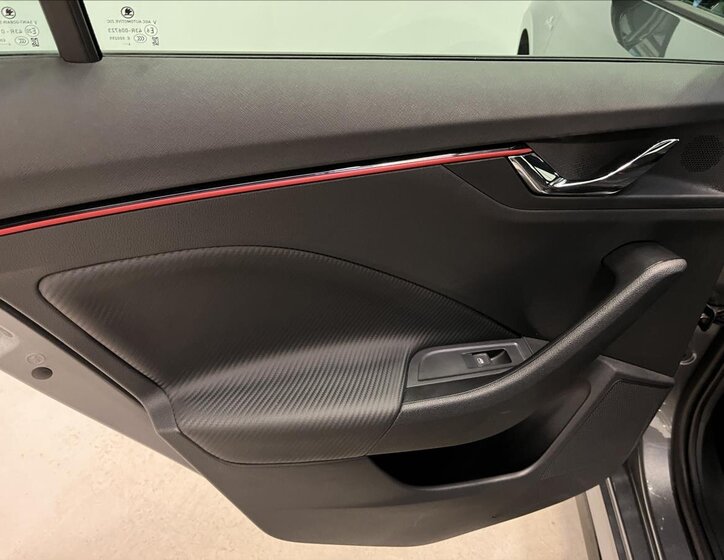 Škoda Kamiq SUV 999,0 85 kw