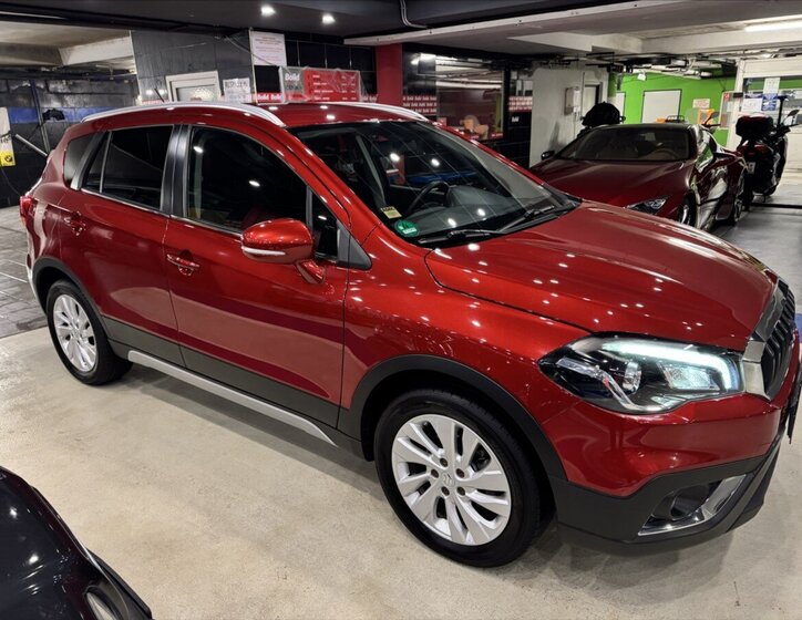 Suzuki SX4 S-Cross 9
