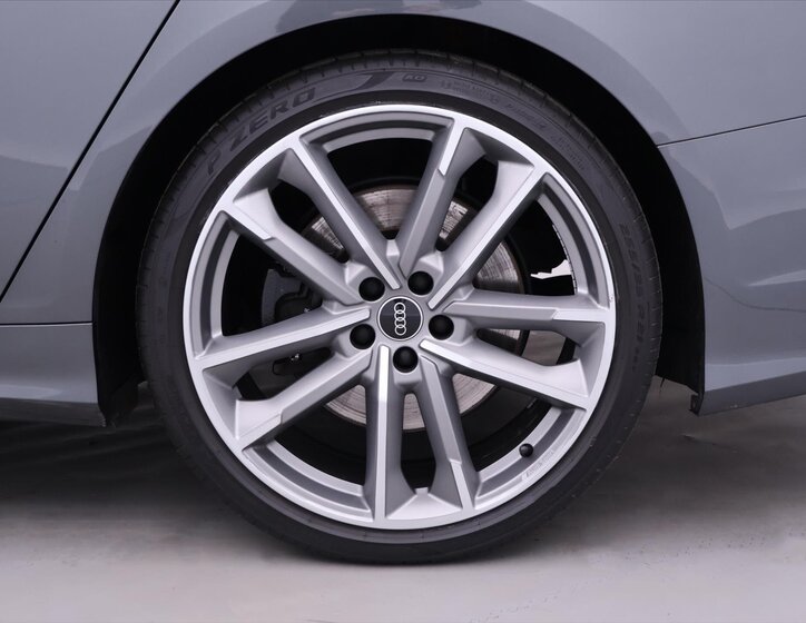 Audi S6 Kombi 3,0 l 253 kw