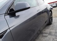 Tesla Model Y SUV / Terénní 0,0 378 kw
