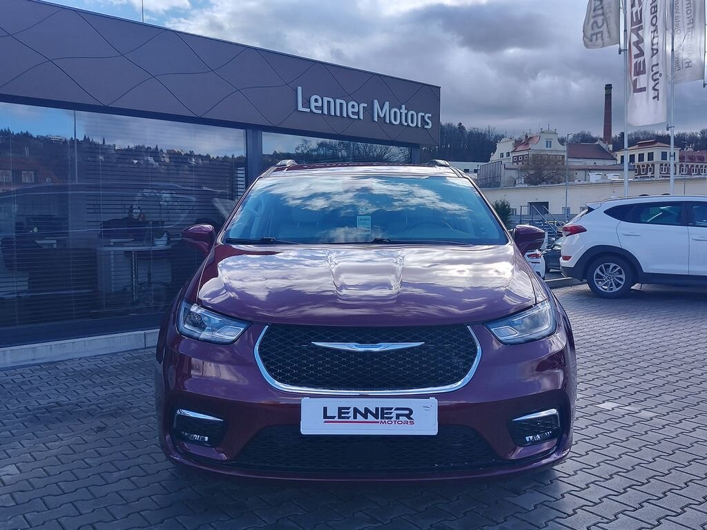 Chrysler Pacifica MPV 3,6 l 214 kw
