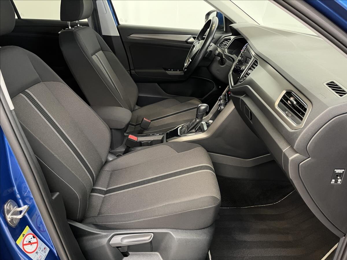 Volkswagen T-Roc SUV 1,5 l 110 kw