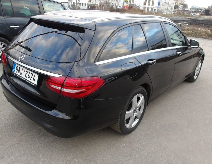 Mercedes-Benz Třídy C Kombi 1,6 l 115 kw