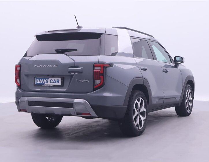 SsangYong Torres 7