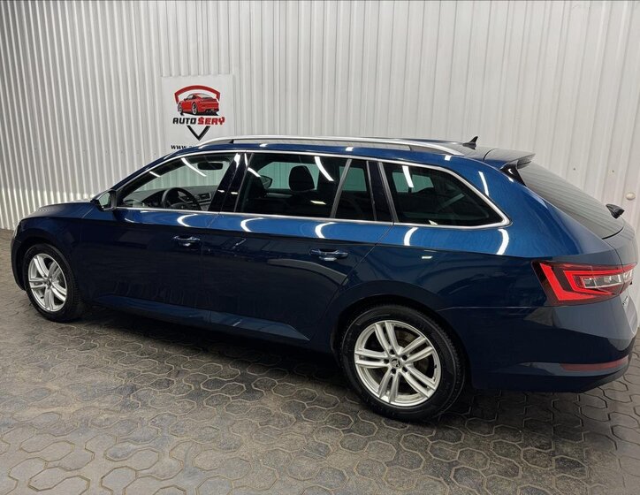 Škoda Superb 5