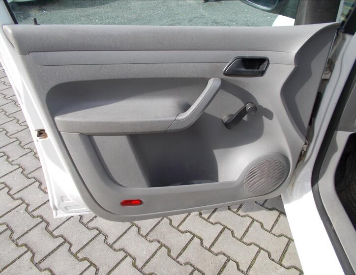 Volkswagen Caddy Ostatní 2,0 l 51 kw