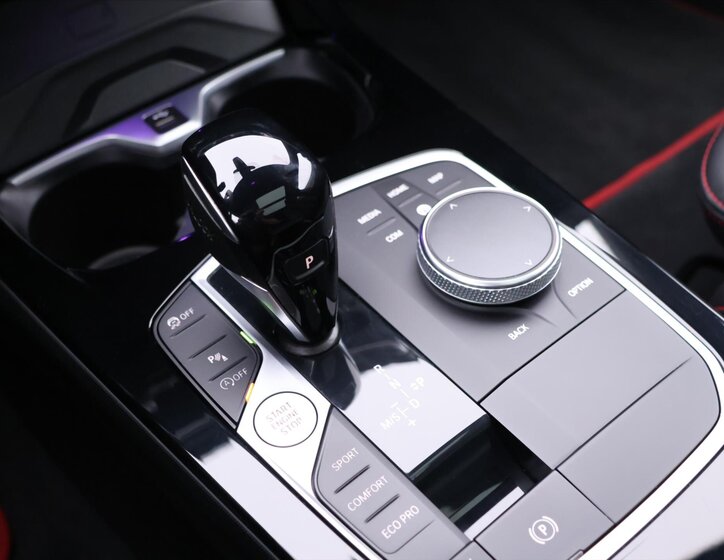 BMW Řada 1 Hatchback 2,0 l 195 kw