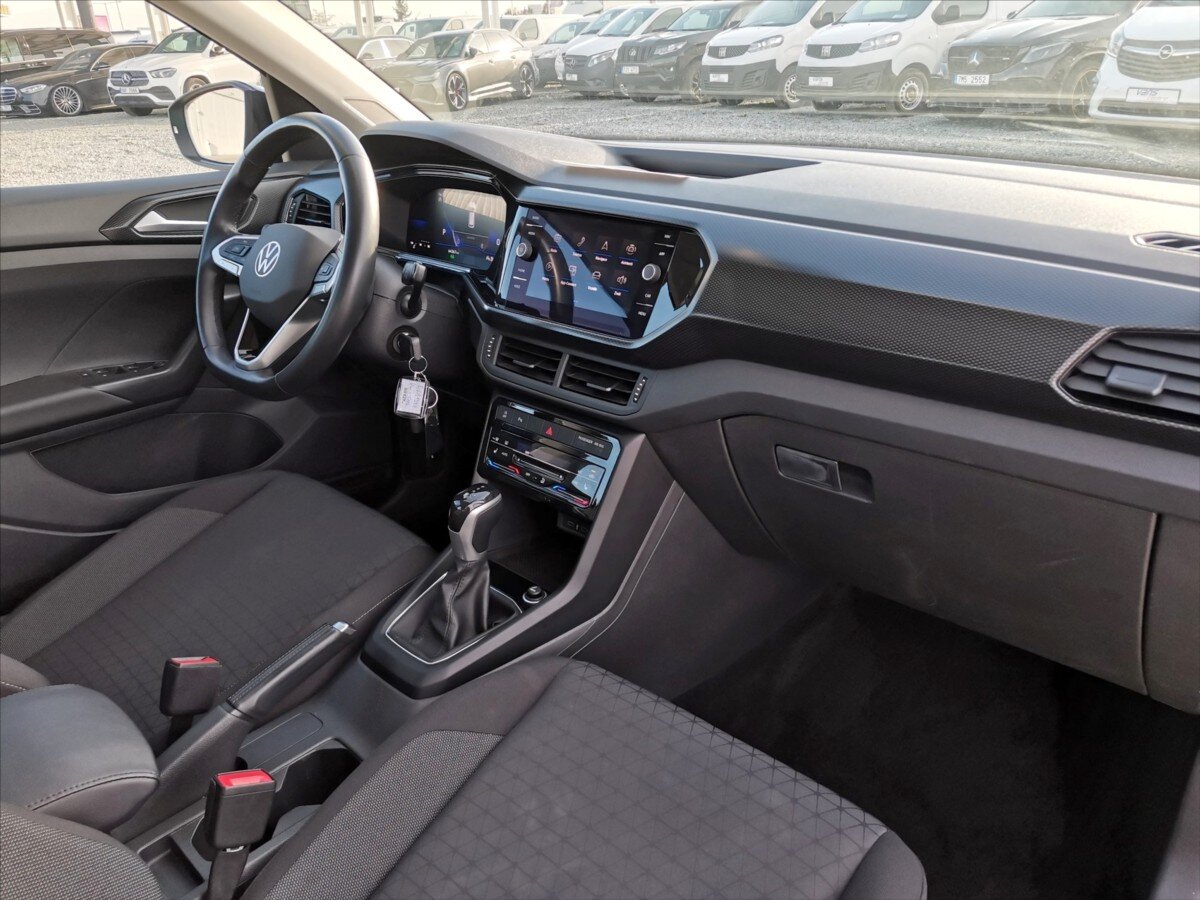 Volkswagen T-Cross Hatchback 999,0 81 kw