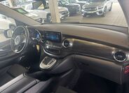 Mercedes-Benz Třídy V 12