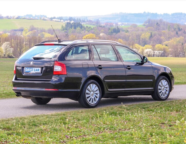 Škoda Octavia Kombi 2,0 l 103 kw